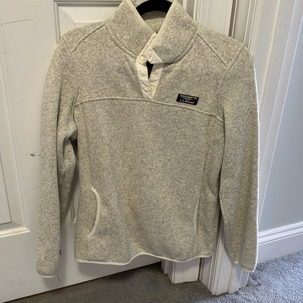 LL Bean sweatshirt
